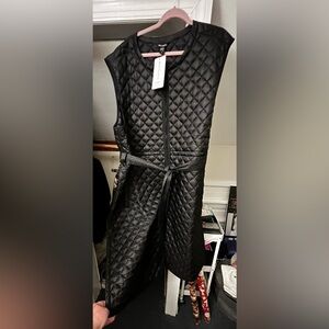 ATHLETA Women’s light down Vest with belt